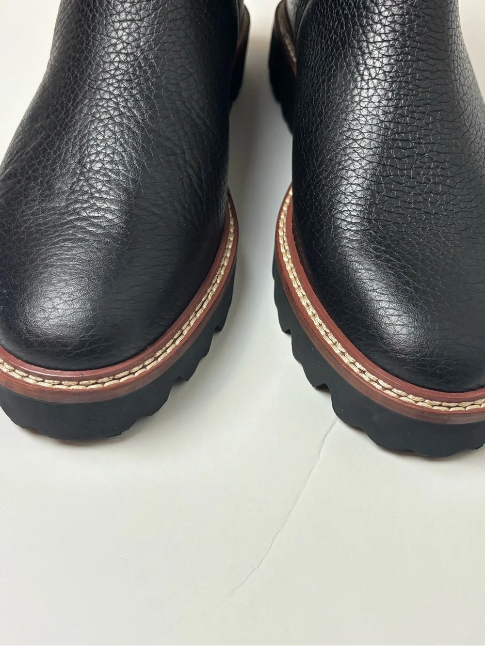 Madewell sleek black